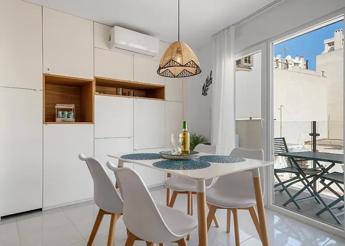Casa Amorosa - Close To Beach, Centre And Bus Station Apartament *